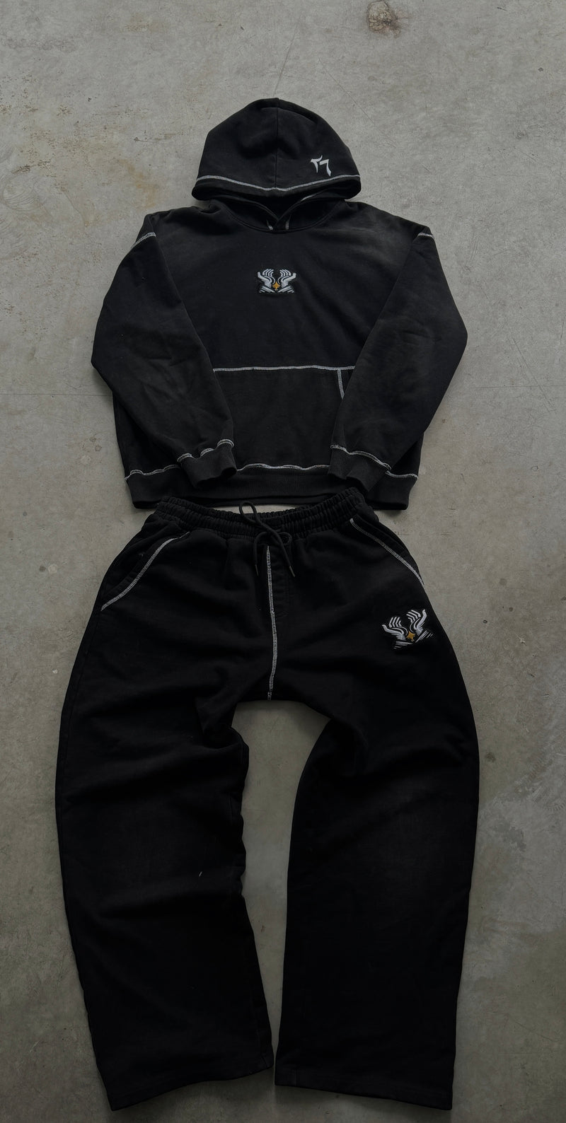 Black '٢٦' TrackSuit